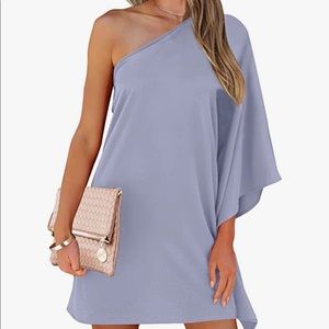 Brand new, never worn Amazon dresses in blue and purple